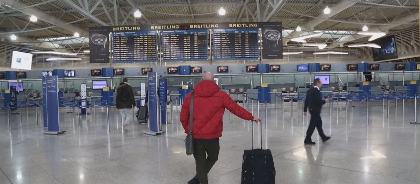 Τεράστιο θέμα ασφάλειας στο αεροδρόμιο «Ελ.Βενιζέλος» – Κλέβουν κινητά τηλέφωνα στον έλεγχο των αποσκευών